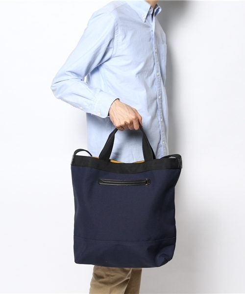 EDIFICE（エディフィス）の「At.COULEUR FRIMAIRE ポリキャンバストート（トートバッグ・メンズ・ブラック/ホワイト/ネイビー・FREE）」の4枚目の写真