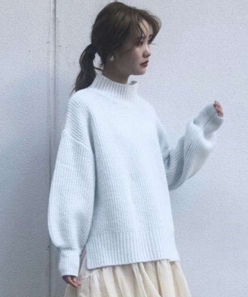 one after another NICE CLAUP（ワンアフターアナザーナイスクラップ）の「にじいろカラーニット（ニット/セーター・レディース・ライトグレー/ライトブルー/オフホワイト/サックスブルー/アイボリー/ミント/ラベンダー/ベビーピンク/レモンイエロー・FREE）」の6枚目の写真