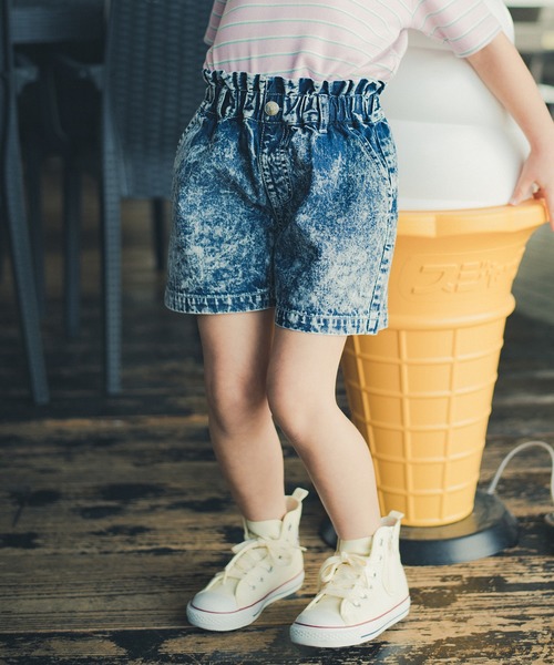 RADCHAP(ラッドチャップ)の「ケミカルデニムショートパンツ(デニムパンツ・キッズ・サックスブルー/ブラック・120cm/140cm/100cm/110cm/150cm/90cm/130cm)」の2枚目の写真