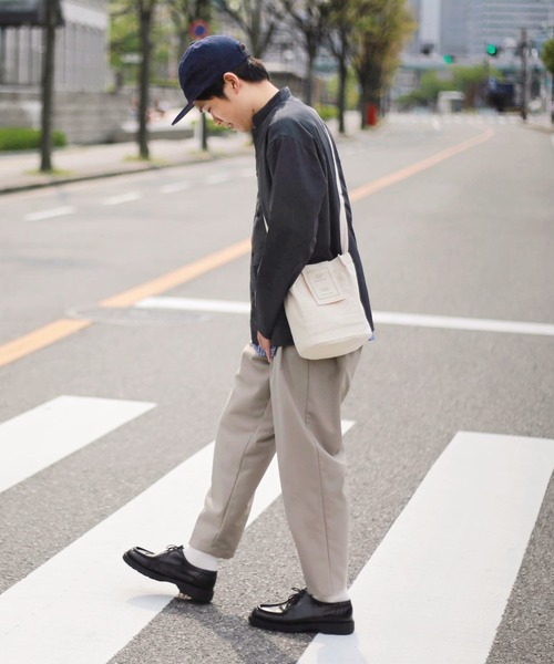 Beauty&Habit(ビューティアンドハビット)の「【Beauty&Habit】キャンバス地ロゴ巾着ショルダーバッグ(ショルダーバッグ・メンズ・ナチュラル・FREE)」の19枚目の写真