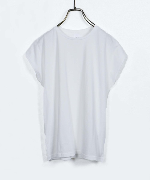 HER CLOSET(ハークローゼット)の「【HERCLOSET】WEB限定アイテム インナー付き麻タッチキャミワンピース(ワンピース・レディース・ベージュ/ネイビー/アイボリー/ライトグリーン・M)」の6枚目の写真