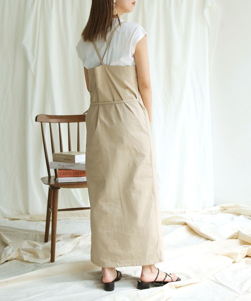 HER CLOSET(ハークローゼット)の「【HERCLOSET】WEB限定アイテム インナー付き麻タッチキャミワンピース(ワンピース・レディース・ベージュ/ネイビー/アイボリー/ライトグリーン・M)」の21枚目の写真