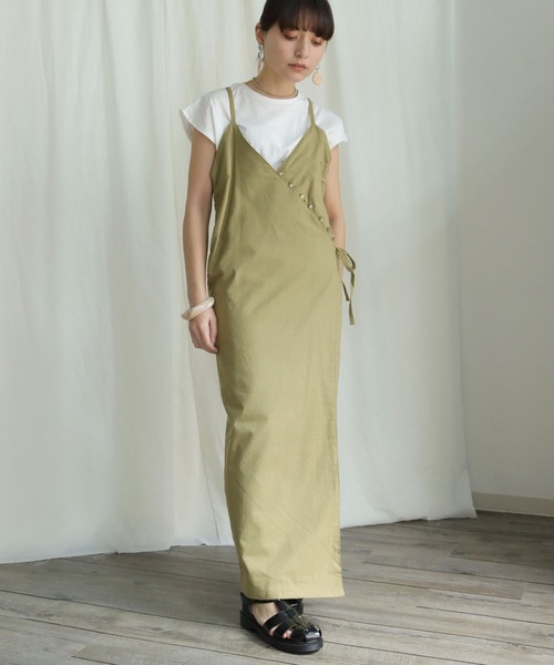 HER CLOSET(ハークローゼット)の「【HERCLOSET】WEB限定アイテム インナー付き麻タッチキャミワンピース(ワンピース・レディース・ベージュ/ネイビー/アイボリー/ライトグリーン・M)」の17枚目の写真