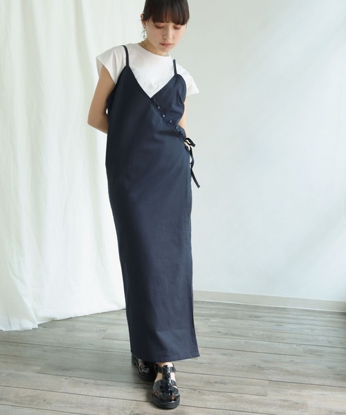 HER CLOSET(ハークローゼット)の「【HERCLOSET】WEB限定アイテム インナー付き麻タッチキャミワンピース(ワンピース・レディース・ベージュ/ネイビー/アイボリー/ライトグリーン・M)」の12枚目の写真