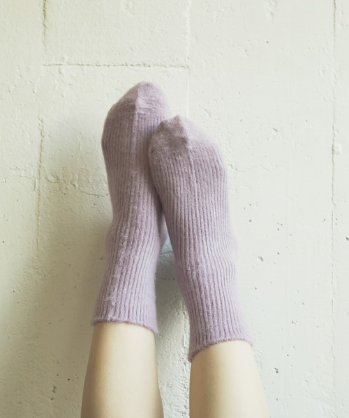 SMELLY（スメリー）の「アンゴラソックス（ソックス/靴下・レディース・ベージュ/グレー/ラベンダー/ブラック系その他・23-25）」の4枚目の写真