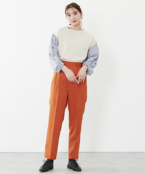 POU DOU DOU（プードゥドゥ）の「フラワー刺繍スリーブトップス（Tシャツ/カットソー・レディース・ダークグレー/ライトベージュ/アイボリー・3）」の13枚目の写真