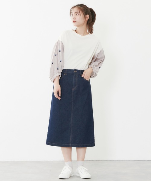 POU DOU DOU（プードゥドゥ）の「フラワー刺繍スリーブトップス（Tシャツ/カットソー・レディース・ダークグレー/ライトベージュ/アイボリー・3）」の5枚目の写真