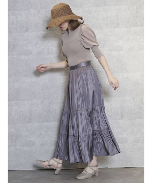 dazzlin(ダズリン)の「シャイニーティアードフレアスカート(スカート・レディース・アイボリー/ブルー/パープル・FREE)」の12枚目の写真