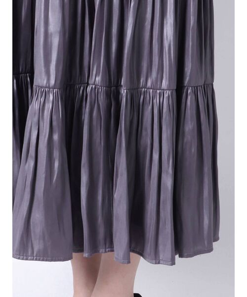 dazzlin(ダズリン)の「シャイニーティアードフレアスカート(スカート・レディース・アイボリー/ブルー/パープル・FREE)」の19枚目の写真