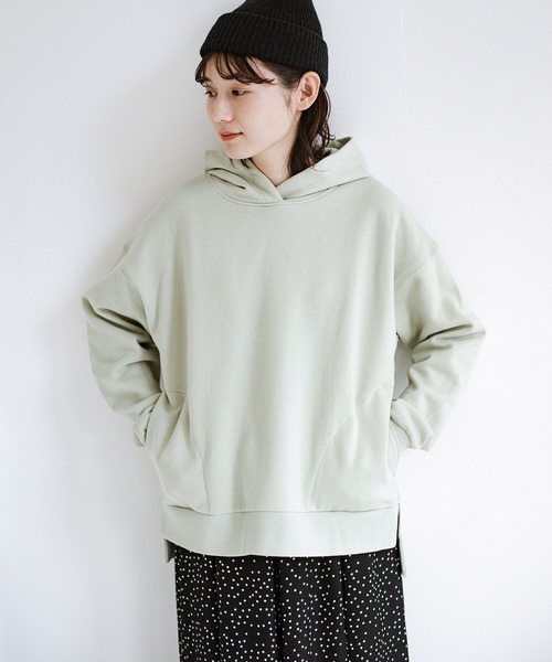 haco!（ハコ）の「ＰＢＰオーガニックコットン　重ね着でも1枚でも好バランス！大人女子のためのちょいゆる裏起毛パーカー（パーカー・レディース・ホワイト/ミント・SMALL/MEDIUM/LARGE/X-LARGE）」の2枚目の写真