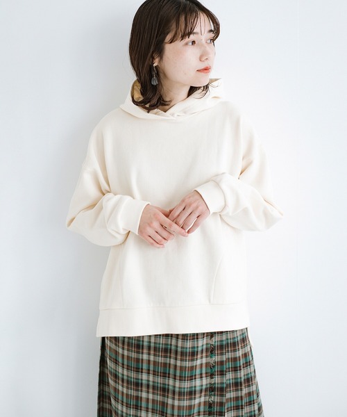 haco!（ハコ）の「ＰＢＰオーガニックコットン　重ね着でも1枚でも好バランス！大人女子のためのちょいゆる裏起毛パーカー（パーカー・レディース・ホワイト/ミント・SMALL/MEDIUM/LARGE/X-LARGE）」の3枚目の写真