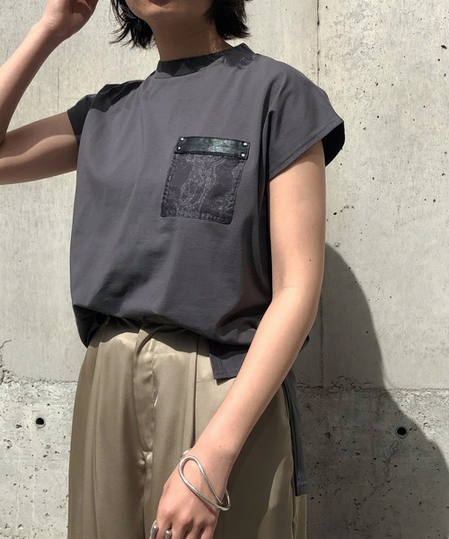 &g'aime（アンジェム）の「【&g'aime】ポケットデザインフレンチスリーブTシャツ（Tシャツ/カットソー・レディース・ホワイト/カーキ/チャコール・FREE）」の3枚目の写真