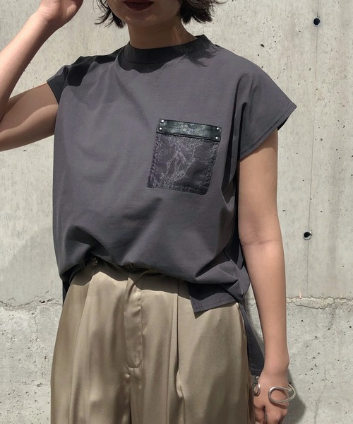 &g'aime（アンジェム）の「【&g'aime】ポケットデザインフレンチスリーブTシャツ（Tシャツ/カットソー・レディース・ホワイト/カーキ/チャコール・FREE）」の5枚目の写真