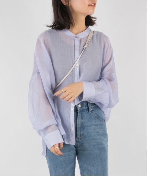 RANDA（ランダ）の「バンドカラーシアーオーバーシャツ（シャツ/ブラウス・レディース・ホワイト/パープル/グリーン・FREE）」の3枚目の写真