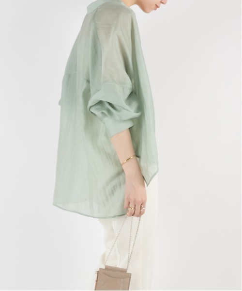 RANDA（ランダ）の「バンドカラーシアーオーバーシャツ（シャツ/ブラウス・レディース・ホワイト/パープル/グリーン・FREE）」の14枚目の写真