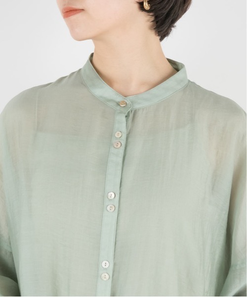 RANDA（ランダ）の「バンドカラーシアーオーバーシャツ（シャツ/ブラウス・レディース・ホワイト/パープル/グリーン・FREE）」の21枚目の写真