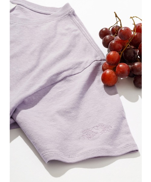 FRUIT OF THE LOOM(フルーツオブザルーム)の「【FRUIT OF THE LOOM for SALON】Tシャツワンピース(ワンピース・レディース・カーキ/ラベンダー/オレンジ/ベージュ・FREE)」の12枚目の写真