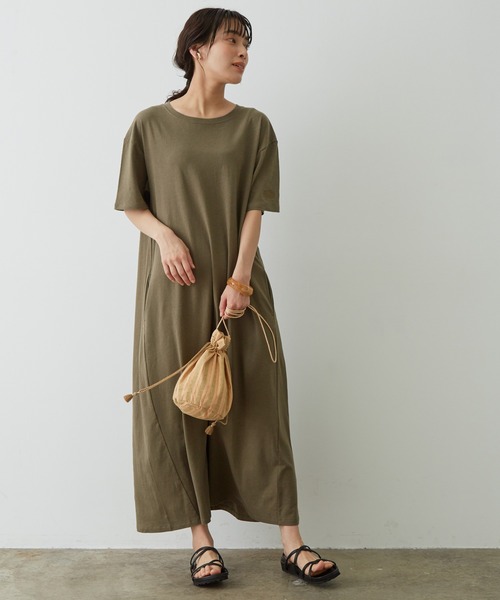 FRUIT OF THE LOOM(フルーツオブザルーム)の「【FRUIT OF THE LOOM for SALON】Tシャツワンピース(ワンピース・レディース・カーキ/ラベンダー/オレンジ/ベージュ・FREE)」の18枚目の写真