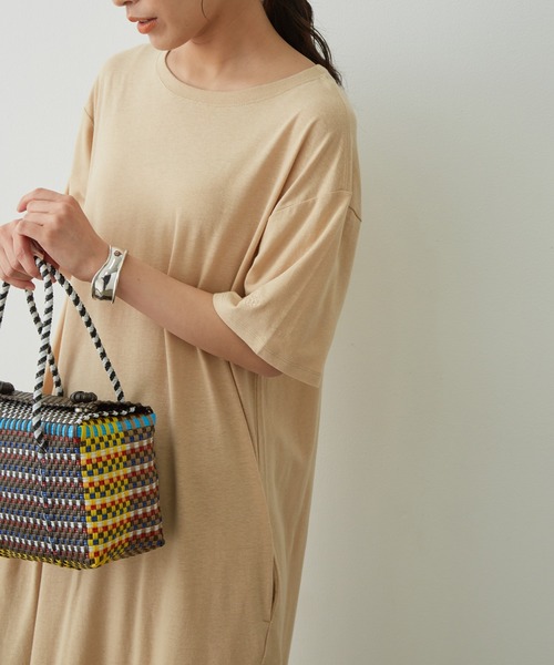 FRUIT OF THE LOOM(フルーツオブザルーム)の「【FRUIT OF THE LOOM for SALON】Tシャツワンピース(ワンピース・レディース・カーキ/ラベンダー/オレンジ/ベージュ・FREE)」の19枚目の写真