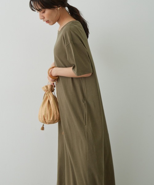 FRUIT OF THE LOOM(フルーツオブザルーム)の「【FRUIT OF THE LOOM for SALON】Tシャツワンピース(ワンピース・レディース・カーキ/ラベンダー/オレンジ/ベージュ・FREE)」の22枚目の写真