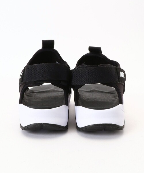 NIKE（ナイキ）の「【WEB限定】NIKE/ナイキ キャニオンサンダル（サンダル・レディース・ブラック/ナチュラル/ラベンダー・23.0cm/24.0cm/25.0cm）」の7枚目の写真