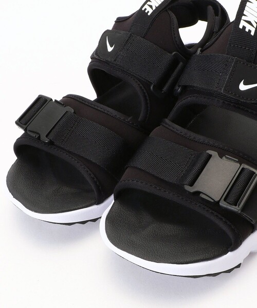 NIKE（ナイキ）の「【WEB限定】NIKE/ナイキ キャニオンサンダル（サンダル・レディース・ブラック/ナチュラル/ラベンダー・23.0cm/24.0cm/25.0cm）」の9枚目の写真