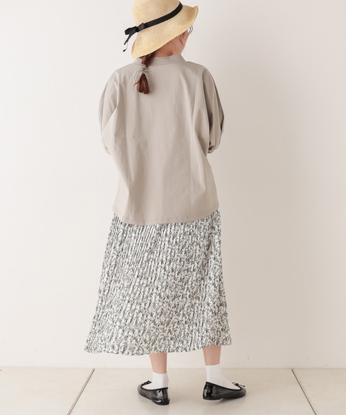 PUAL CE CIN（ピュアルセシン）の「【WEB限定】袖ゴムモックネックプルオーバー（Tシャツ/カットソー・レディース・ブラック/グレイッシュベージュ/ホワイト・FREE）」の21枚目の写真