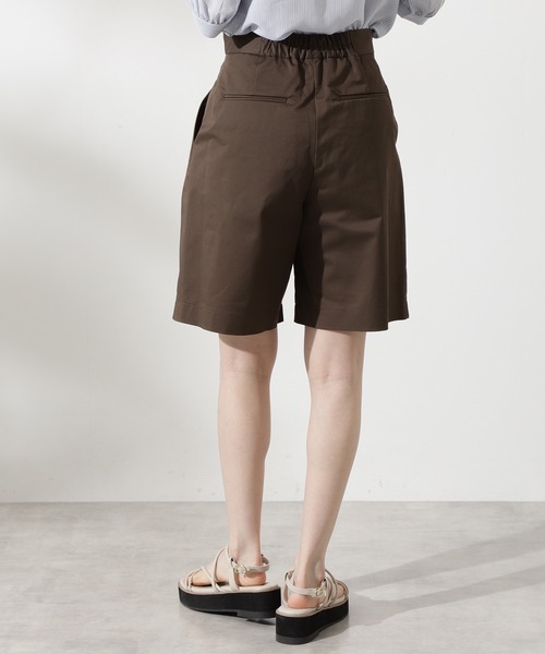 N.（N. Natural Beauty Basic）（エヌエヌナチュラルビューティーベーシック）の「◆ストレッチチノショートパンツ（その他パンツ・レディース・ブラウン/ベージュ/ブラック・MEDIUM）」の8枚目の写真