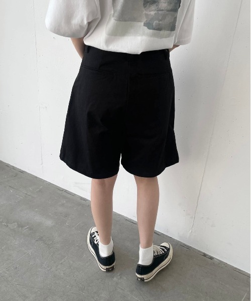 flaner（フラネ）の「Loose tack half pants / ルーズタック