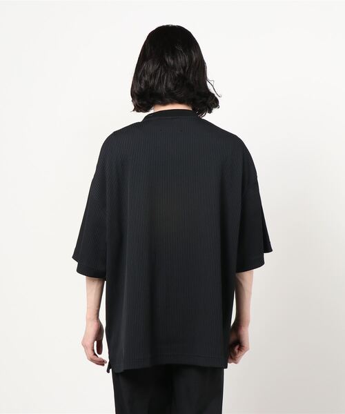 MAISON SPECIAL(メゾンスペシャル)の「《ユニセックスアイテム》オメガリブプライムオーバーTシャツ 【MAISON SPECIAL/メゾンスペシャル】(Tシャツ/カットソー・メンズ・チャコールグレー/ブラック・44/46)」の4枚目の写真