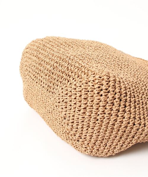 To b. by agnes b.（トゥービーバイアニエスベー）の「WR69 SAC かごバッグ（かごバッグ・レディース・ベージュ・UNI）」の6枚目の写真