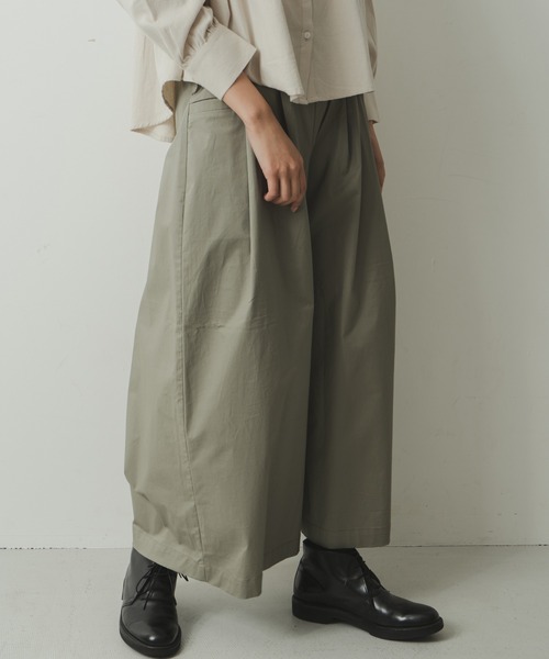 Kelen（ケレン）の「「KELEN / ケレン」フロントタックハイライズチノ“Azule”（その他パンツ・レディース・ライトベージュ/ブラック/グレイッシュベージュ/グレー・S/M）」の15枚目の写真