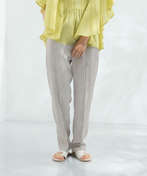 KBF(ケイビーエフ)の「ジャガードイージーパンツ(その他パンツ・レディース・オフホワイト/グレー系その他/ブラック・ONE)」の7枚目の写真