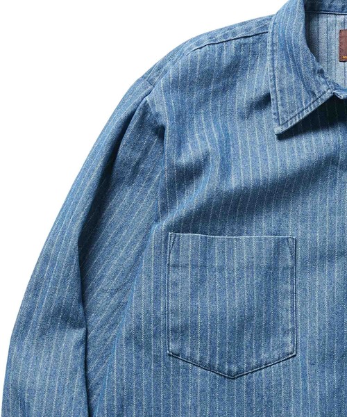 UNIVERSAL OVERALL(ユニバーサルオーバーオール)の「【UNIVERSAL OVERALL 別注】DENIM BIG SHIRT/UNISEX(シャツ/ブラウス・メンズ・ブラック/ネイビー・M/L/XL)」の13枚目の写真