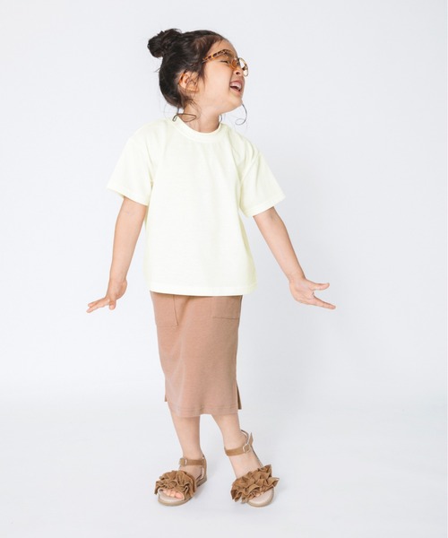 RADCHAP(ラッドチャップ)の「【RADCHAPプチプラ】ステンシルロゴ&ペイントTシャツ(Tシャツ/カットソー・キッズ・キャメル/オフホワイト・110cm/90cm/130cm/140cm/150cm/100cm/120cm)」の16枚目の写真