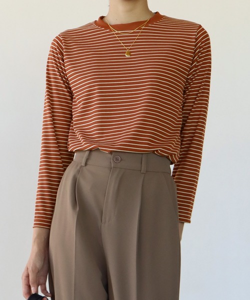 BLUEEAST（ブルーイースト）の「長袖リブボーダートップス（Tシャツ/カットソー・レディース・ホワイト/ブラック/ブラウン/ベージュ/カーキ・MEDIUM）」の4枚目の写真