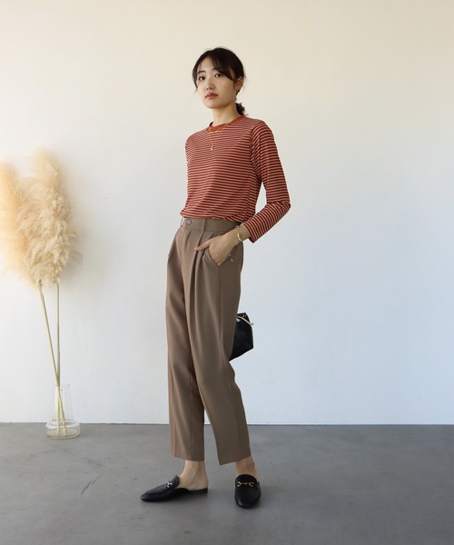 BLUEEAST（ブルーイースト）の「長袖リブボーダートップス（Tシャツ/カットソー・レディース・ホワイト/ブラック/ブラウン/ベージュ/カーキ・MEDIUM）」の7枚目の写真