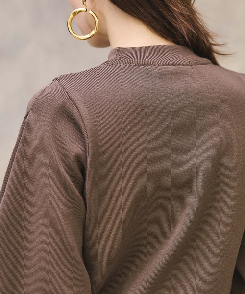 PUBLIC TOKYO（パブリックトウキョウ）の「3シーズンボリュームスリーブシアーニット /ウォッシャブル（ニット/セーター・レディース・パープル/ブラウン/アイボリー・FREE）」の9枚目の写真