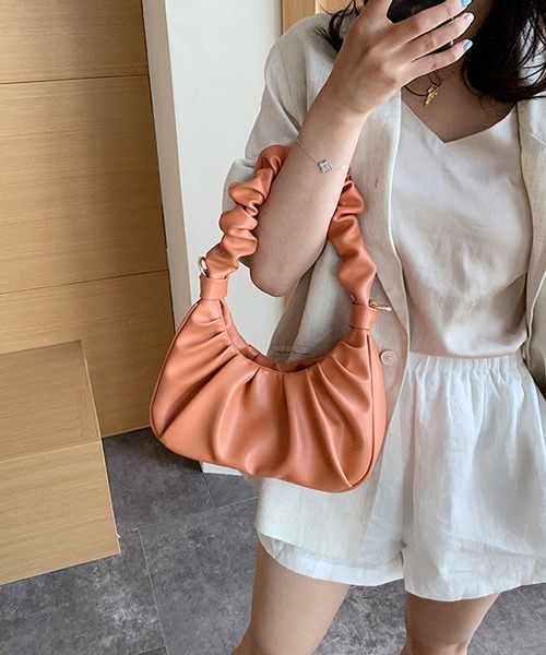 HALEY PESCA（ヘーリーペスカ）の「HALEY PESCA/サークルプリーツハンドバッグ（ハンドバッグ・レディース・ホワイト/ブラック/パープル/オレンジ・FREE）」の10枚目の写真