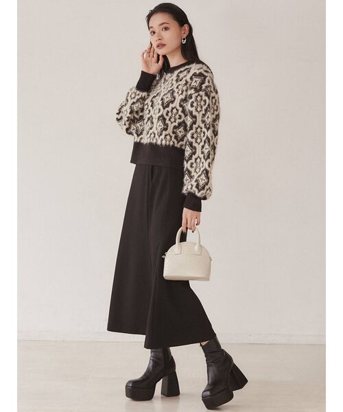 MURUA（ムルーア）の「タイルパターンニット（ニット/セーター・レディース・ベージュ/ブラック/パープル・FREE）」の5枚目の写真