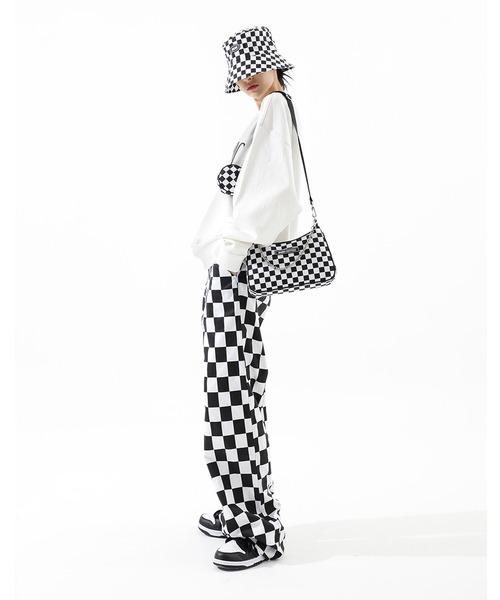 BASIC COTTON(ベーシックコットン)の「A'GEM/9 × .kom『BASIC COTTON/ベーシックコットン』BCN Bucket Hat/ロゴステッチ バケットハット(ハット・レディース・ブラック/A/B・FREE)」の5枚目の写真