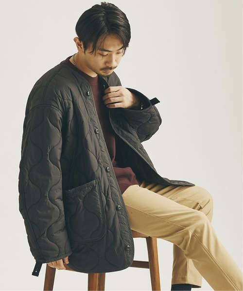 JOURNAL STANDARD（ジャーナルスタンダード）の「M65 カラーライナー キルティングジャケット [ユニセックス対応]（ミリタリージャケット・メンズ・カーキ/ブラック/イエロー/ベージュ/ネイビー・MEDIUM/LARGE）」の9枚目の写真