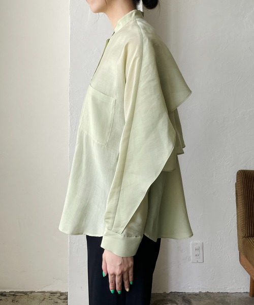 CAPRICIEUX LE'MAGE（カプリシューレマージュ）の「バックフリル長袖シャツ（シャツ/ブラウス・レディース・ピンク/ホワイト/グリーン/ブラック・FREE）」の6枚目の写真