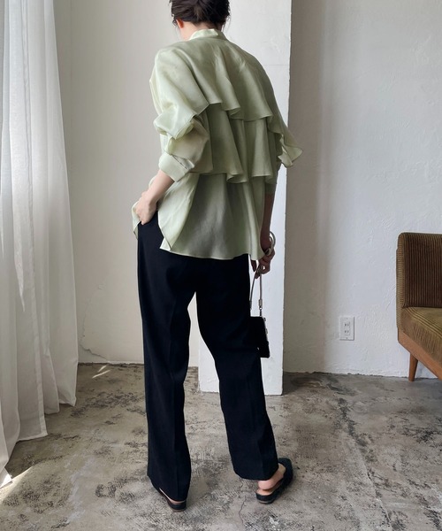 CAPRICIEUX LE'MAGE（カプリシューレマージュ）の「バックフリル長袖シャツ（シャツ/ブラウス・レディース・ピンク/ホワイト/グリーン/ブラック・FREE）」の18枚目の写真