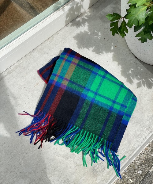 RIVE DROITE（リヴドロワ）の「シーズンコーデにマストバイなアイテム　ウールチェックストール（ストール/ショール・レディース・ブラウン/グリーン・FREE）」の2枚目の写真