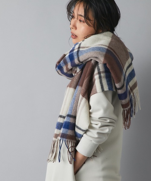 RIVE DROITE（リヴドロワ）の「シーズンコーデにマストバイなアイテム　ウールチェックストール（ストール/ショール・レディース・ブラウン/グリーン・FREE）」の18枚目の写真