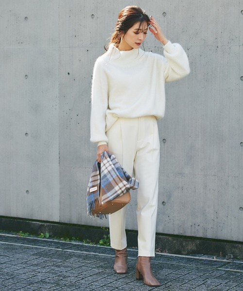 RIVE DROITE（リヴドロワ）の「シーズンコーデにマストバイなアイテム　ウールチェックストール（ストール/ショール・レディース・ブラウン/グリーン・FREE）」の15枚目の写真