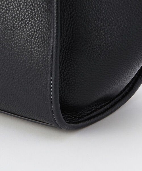 fredy repit（フレディレピ）の「フェイクレザーカラーライニングトートバッグ（トートバッグ・レディース・ブラック/キャメル・FREE）」の9枚目の写真