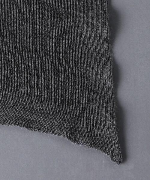 Maison Margiela(メゾンマルジェラ)の「<MAISON MARGIELA(メゾン マルジェラ)>AZE ニット マフラー ■■■(ストール/ショール・レディース・ネイビー/グレー・FREE)」の3枚目の写真