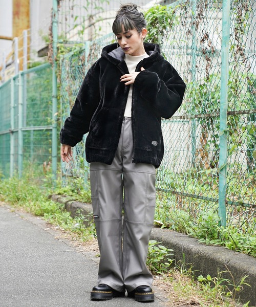 X-girl（エックスガール）の「FAUX FUR MONSTER PARKA（ブルゾン